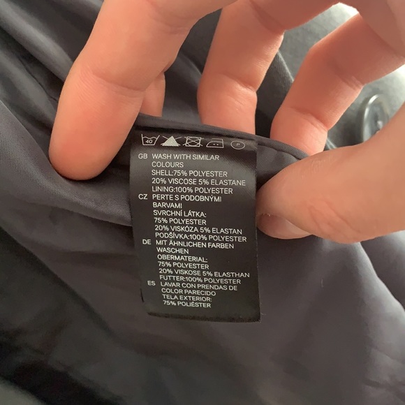 Divided Gray Blazer - Picture 5 of 6